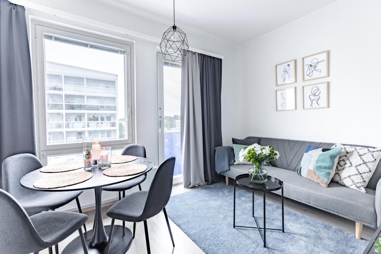 Arctic Blue City Suite โรวานิเอมิ ภายนอก รูปภาพ